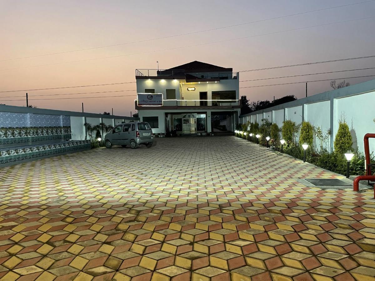 Sumedha G Village Resort And Spa Raiwala 외부 사진